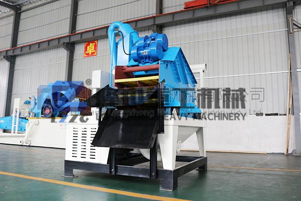 新型尾礦污泥脫水壓濾機(jī)多少錢？隆中帶你少走彎路